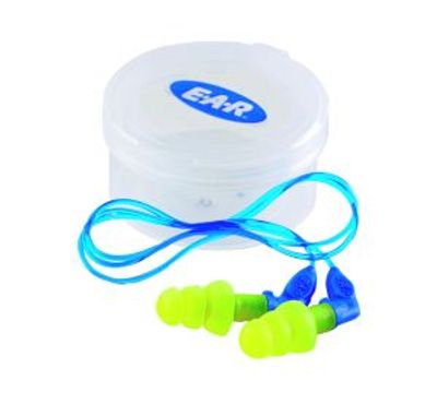 EAR ULTRAFIT X säilytyskotelossa